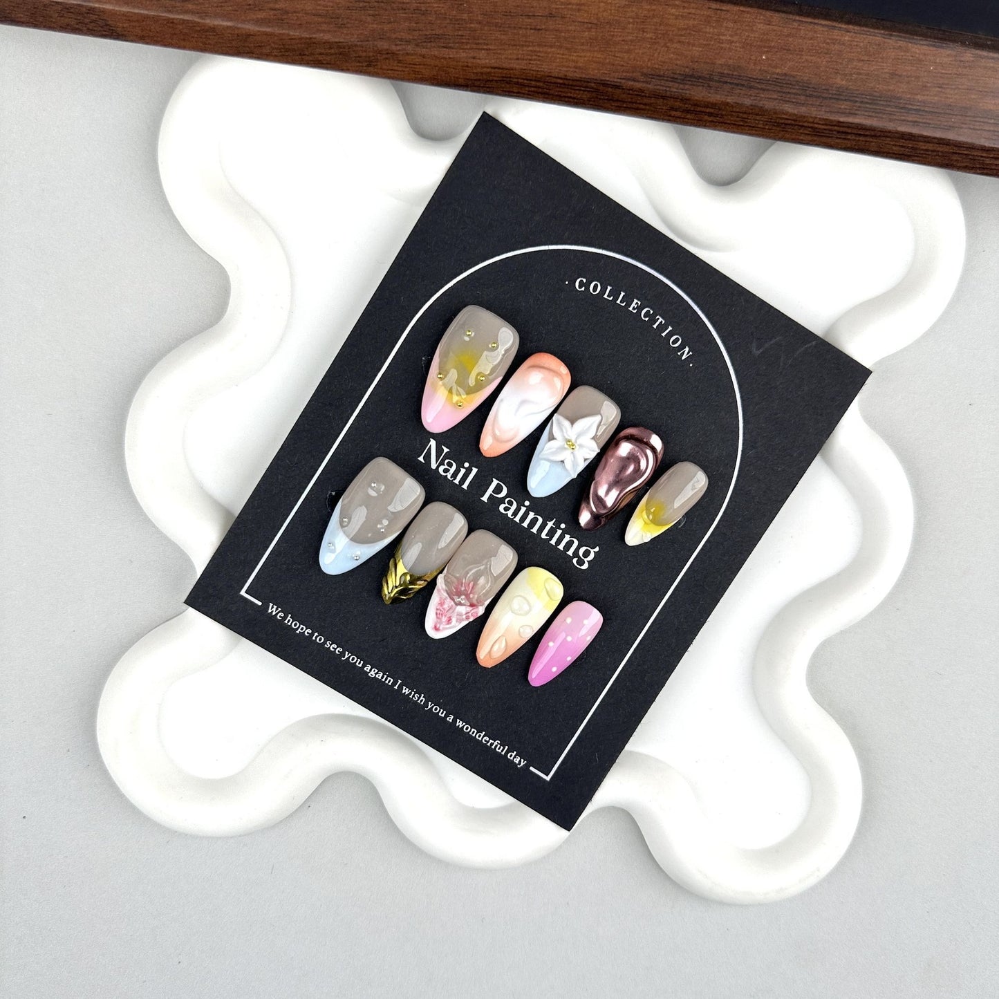 AF3130Zebra Stripe & Gradient Press-On Nails with 3D Flowers and Pearls – Handmade Artistic Nail Tips